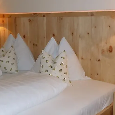 Guest house Simhild Carezza al Lago